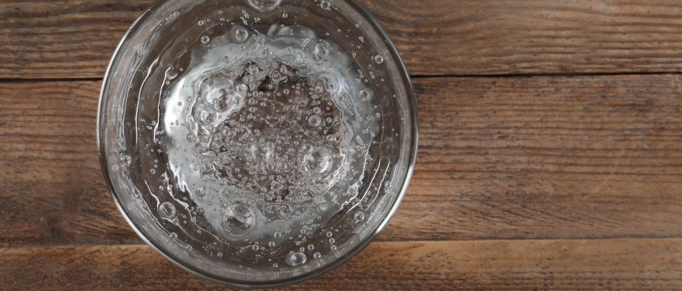 Sparkling water vs. soda water, incredible but different